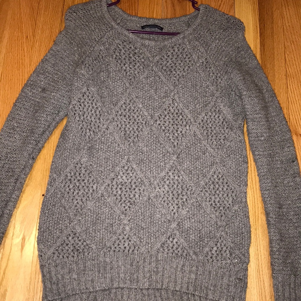 American Eagle sweater